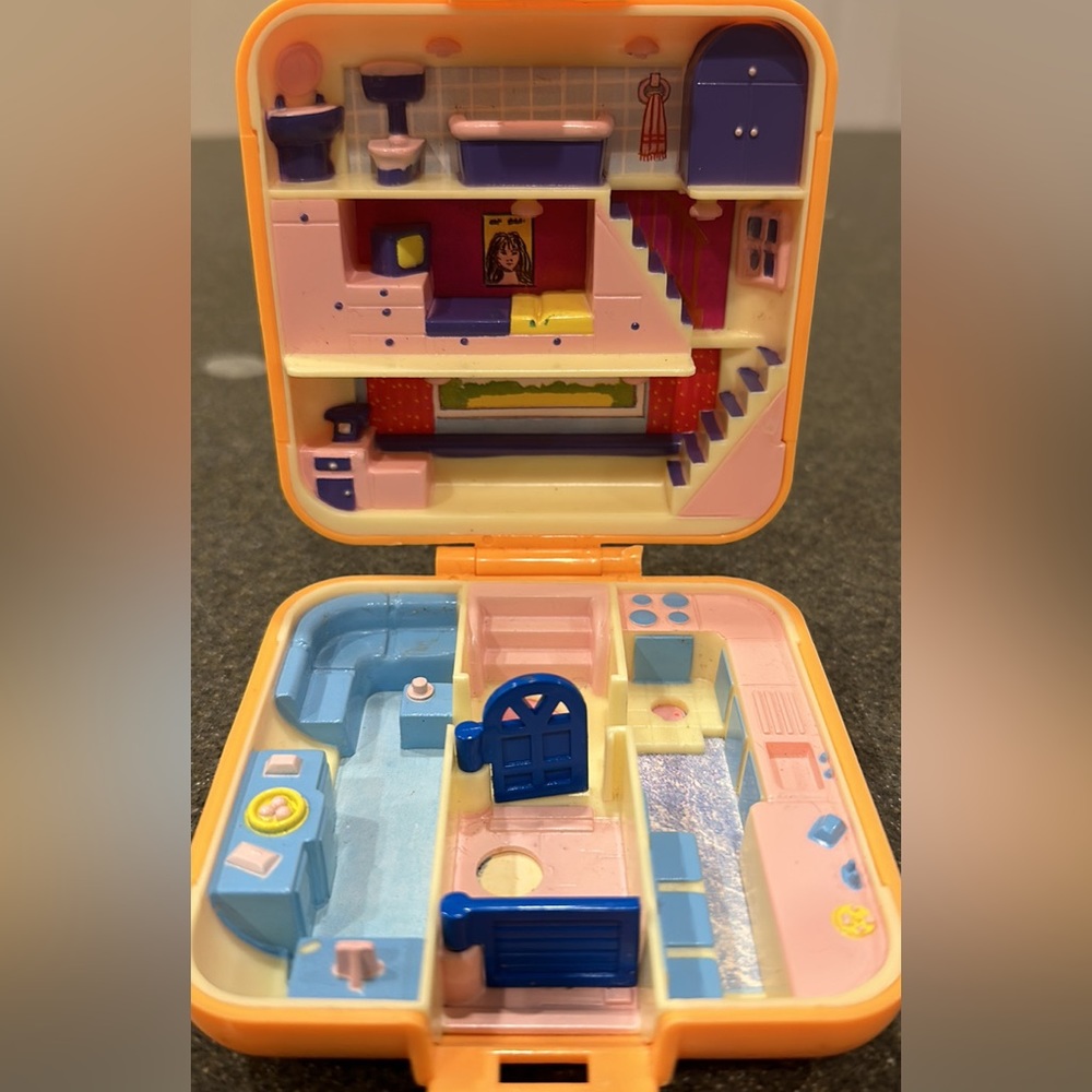 Vintage 1989 polly pocket Townhouse